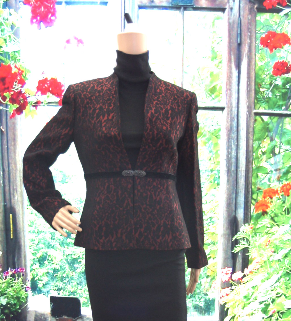 Tahari Burgandy with Black Floral Design Blazer size 6